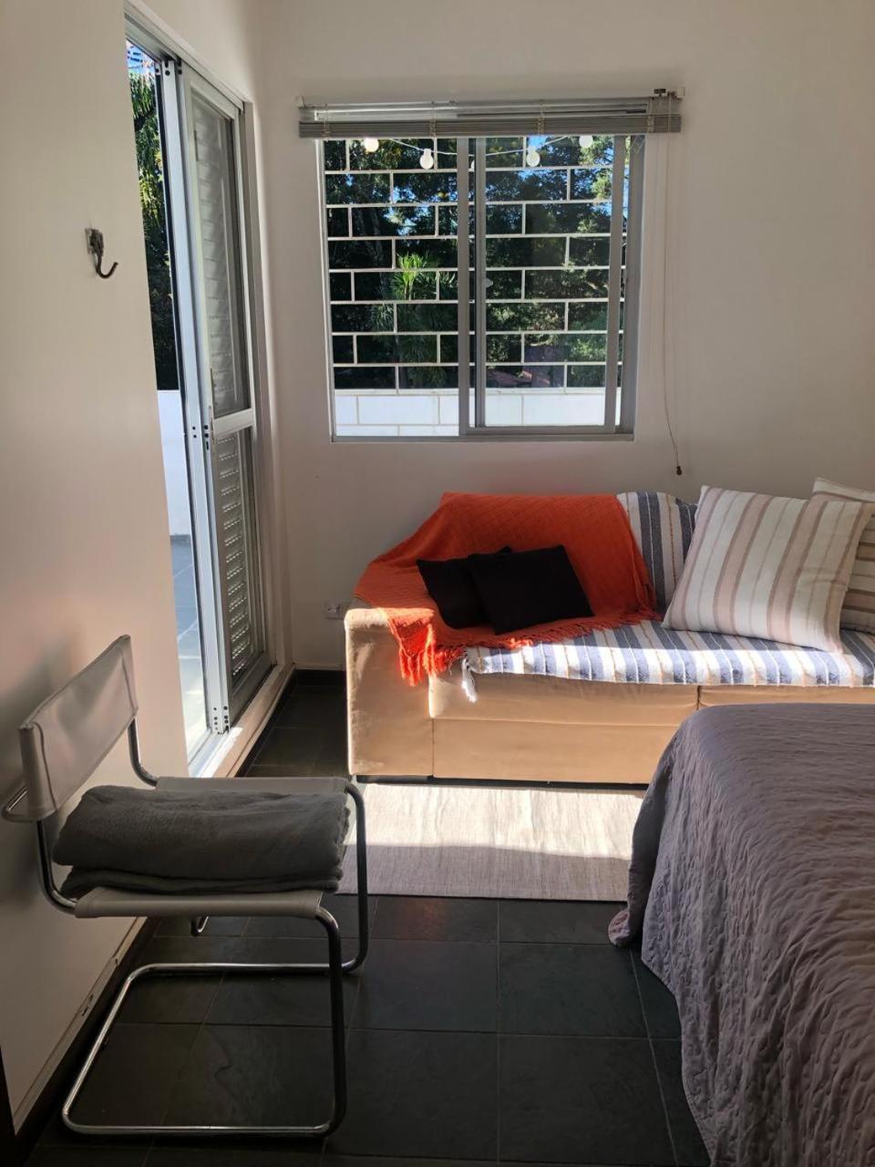 Opera Hostel Κουριτίμπα Εξωτερικό φωτογραφία